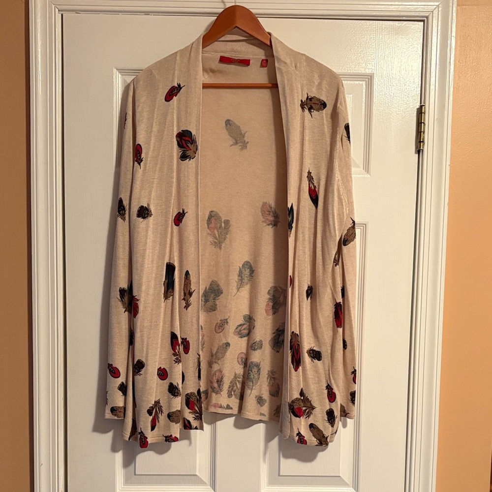 Cyrus Beige Feather Pattern Cardigan